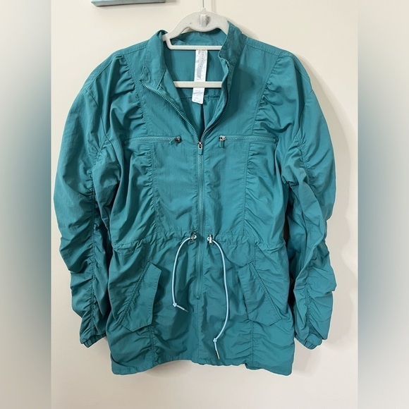 Fabletics Cinch Jacket Size Large Green - Picture 1 of 7